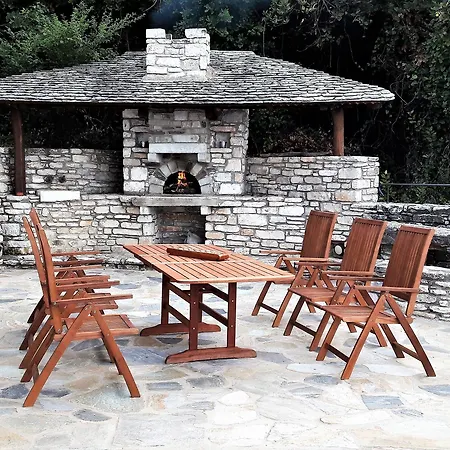 Dionysos Luxury Hotel *