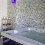 Dionysos Luxury * Keramiai