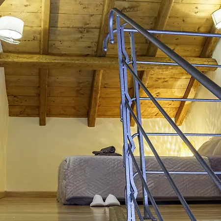 Dionysos Luxury Keramiaí