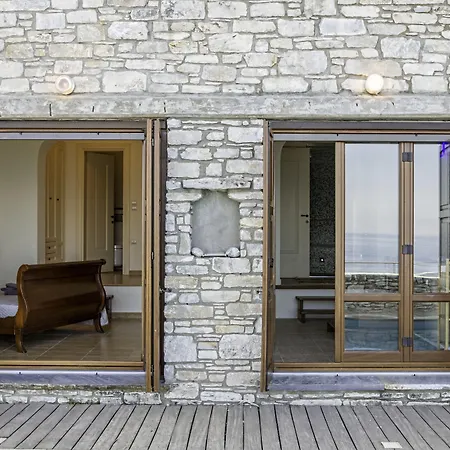 Dionysos Luxury Keramiaí