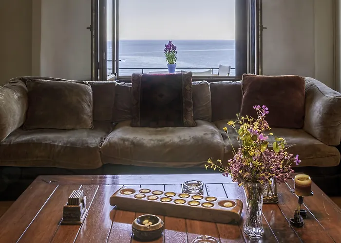 Dionysos Luxury * Keramiai